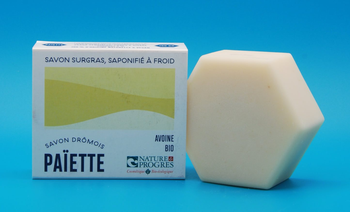 Savon au lait d'avoine saponifié à froid fait-main