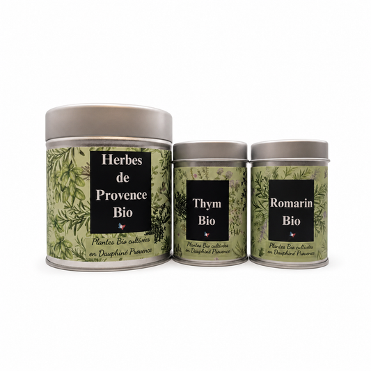 Lot herbes de Provence, thym et romarin — packshot fond blanc