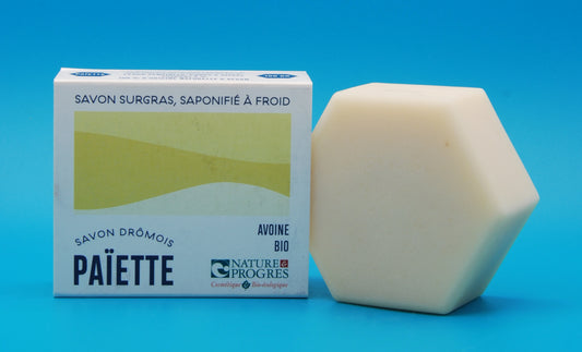 Savon au lait d'avoine saponifié à froid fait-main